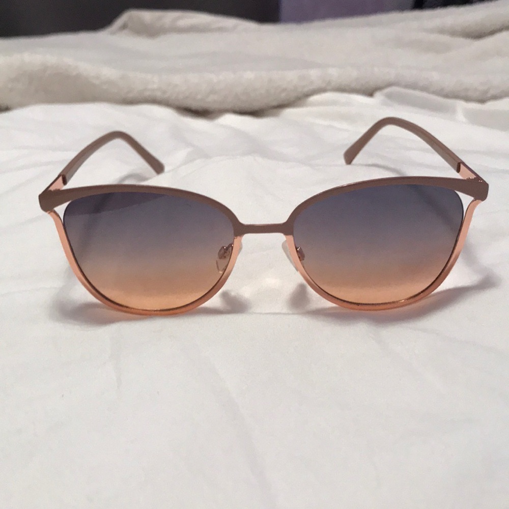 Nanette Lepore sunglasses